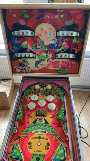 Williams Fun Fest Flipper